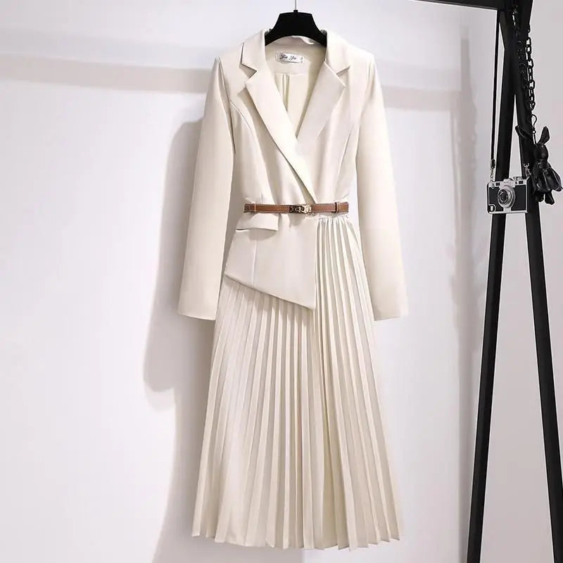 Amelie Graceful Collar Suit