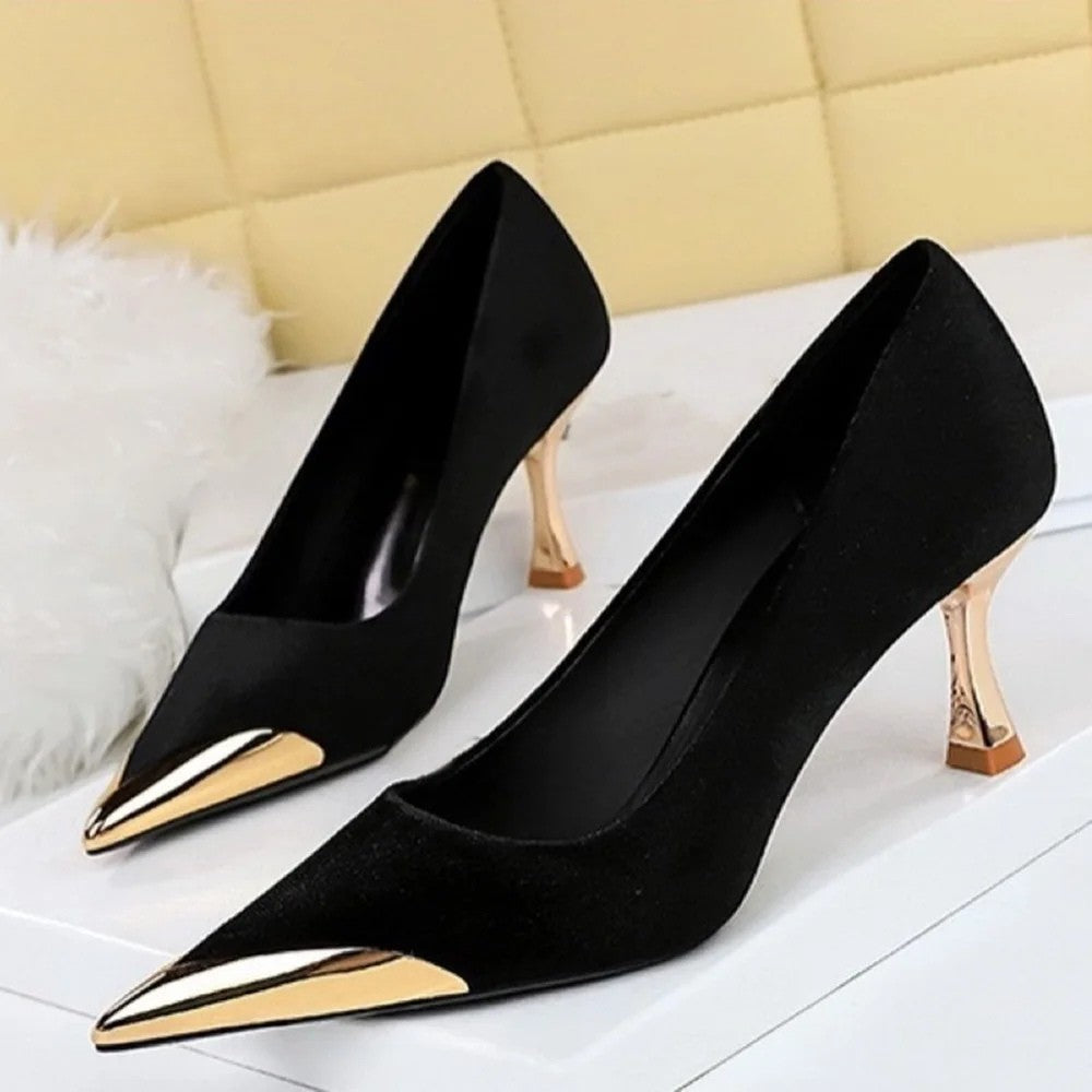 Pointed Toe Slip On Pumps