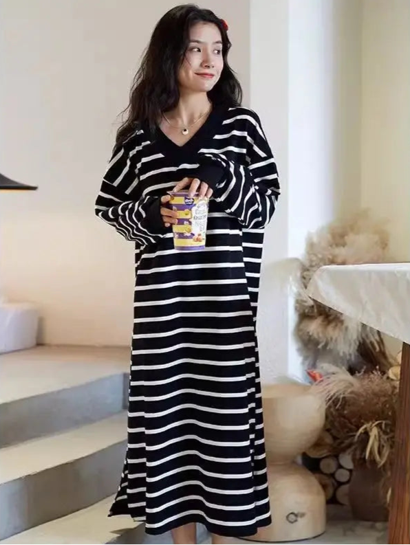 Arielle Long Sleeve V Neck T Shirt Dress